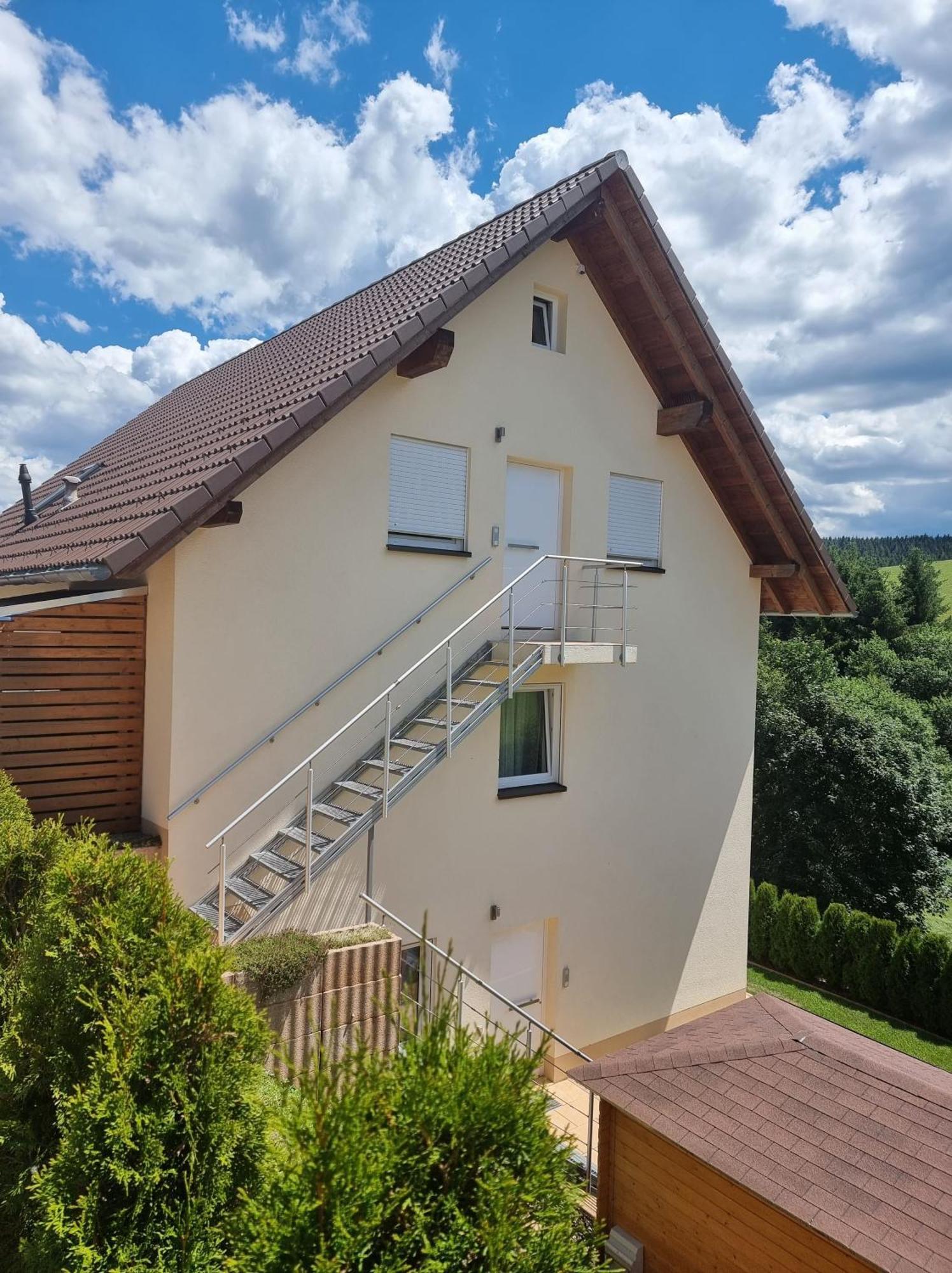 Ferienwohnung Am Bach Unterkirnach Екстериор снимка